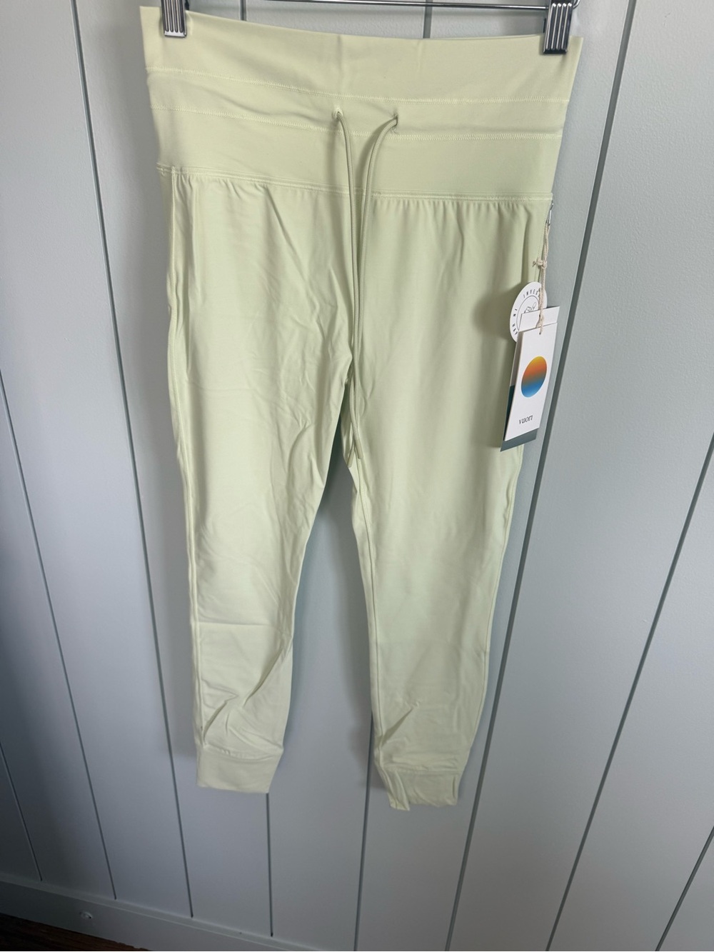 New Vuori Women’s Daily Form Leggings with Drawstring Size Medium Lemongass
